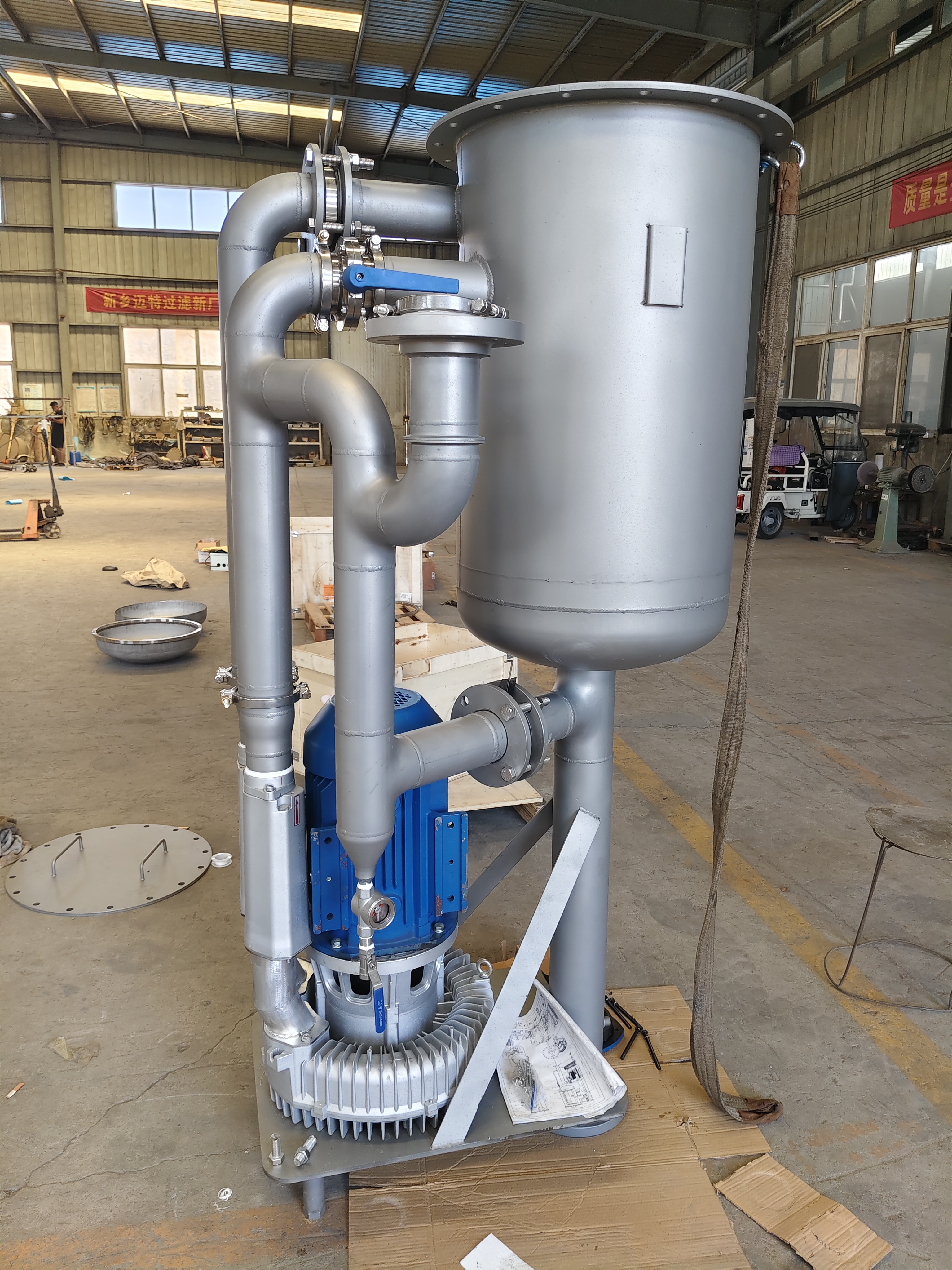 5.5kw防爆式油霧分離，500方風(fēng)機(jī)油霧分離器發(fā)貨送客戶手中，